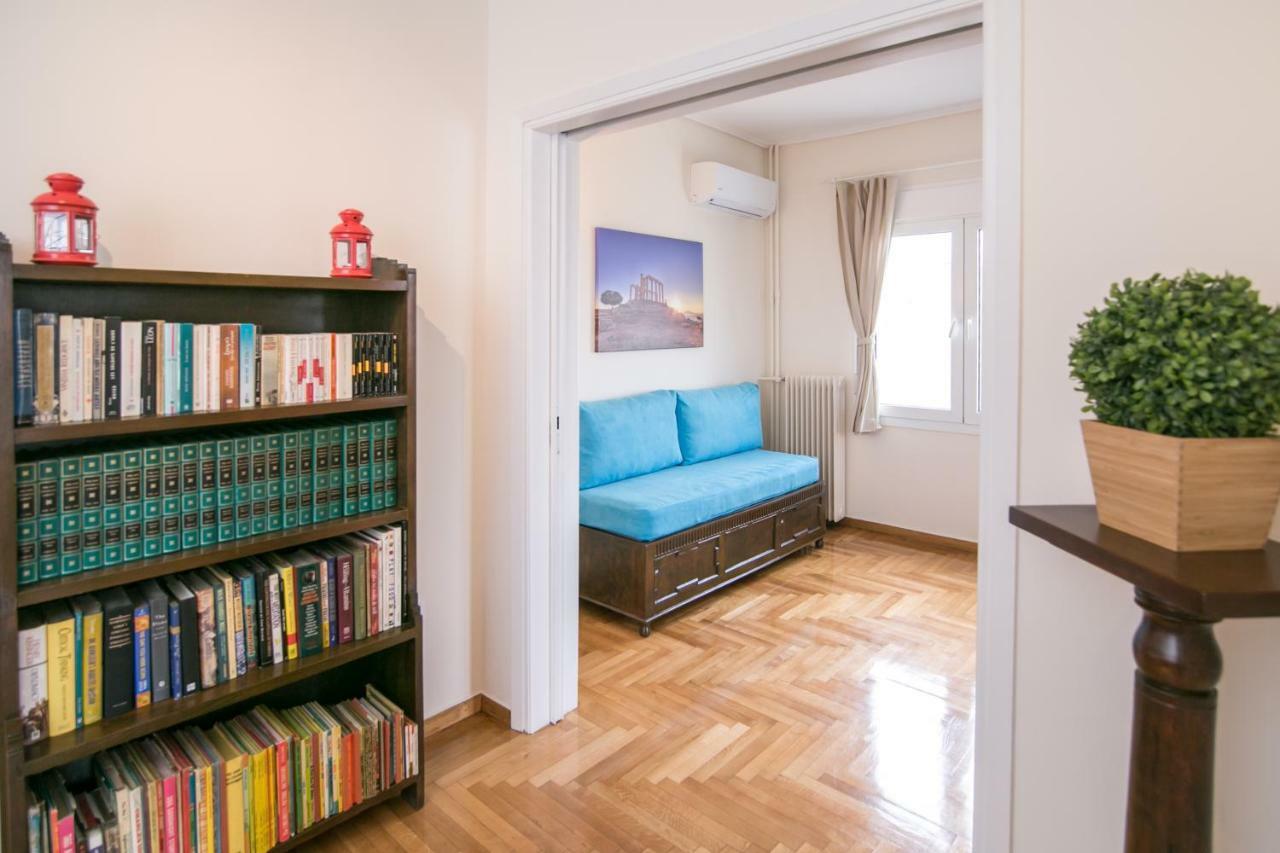 Magnificent Luxury Retrostyle Flat Acropolis View Apartman Athén Kültér fotó